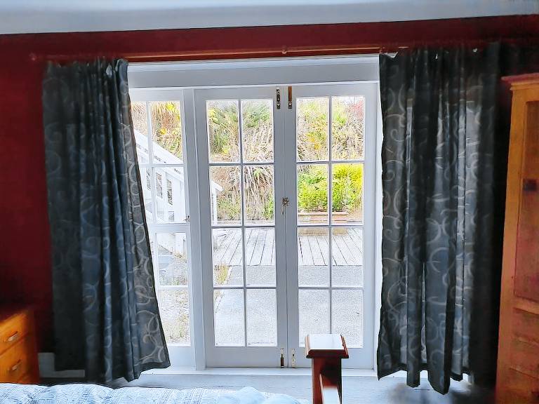 Lodge  Hamilton