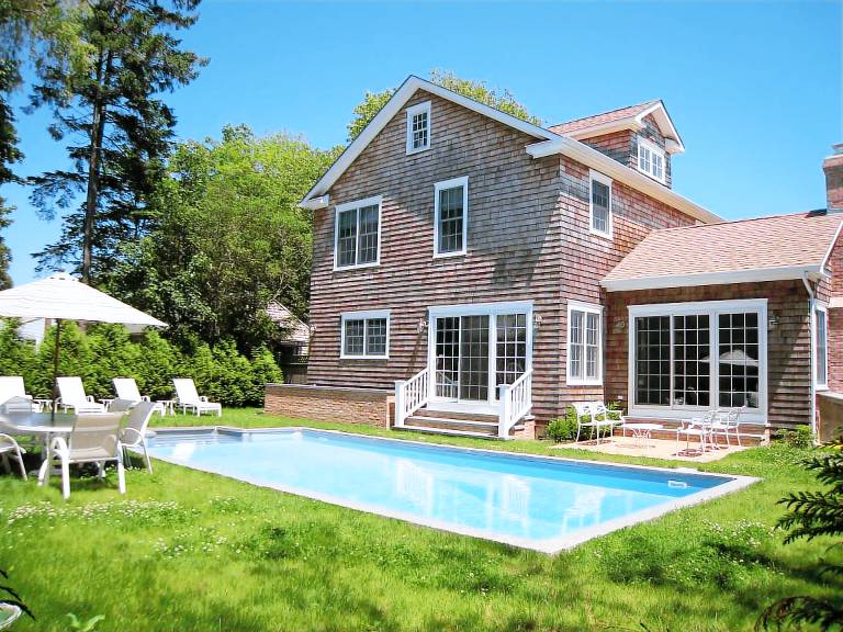 House  East Hampton