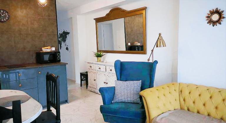 Rental apartment with terrace — photo 2