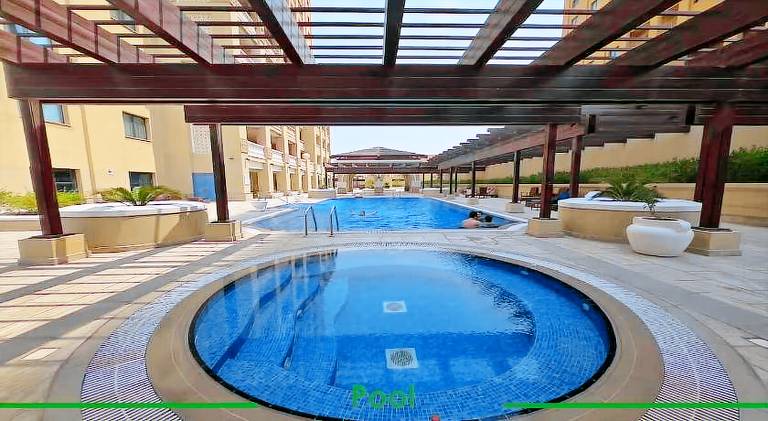 Holiday apartment with patio, garden & pool — photo 5