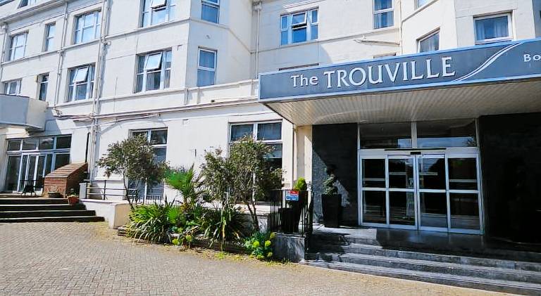 Trouville Hotel — photo 4