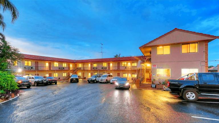 Motel  Grafton