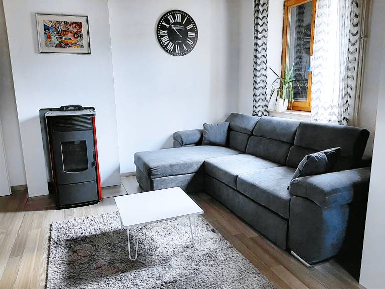 Rental apartment with barbecue & patio | Sea view in Supetar
