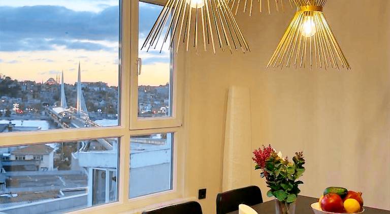 Stunning 2BR 2Bath near Metro - YM 1 — photo 3