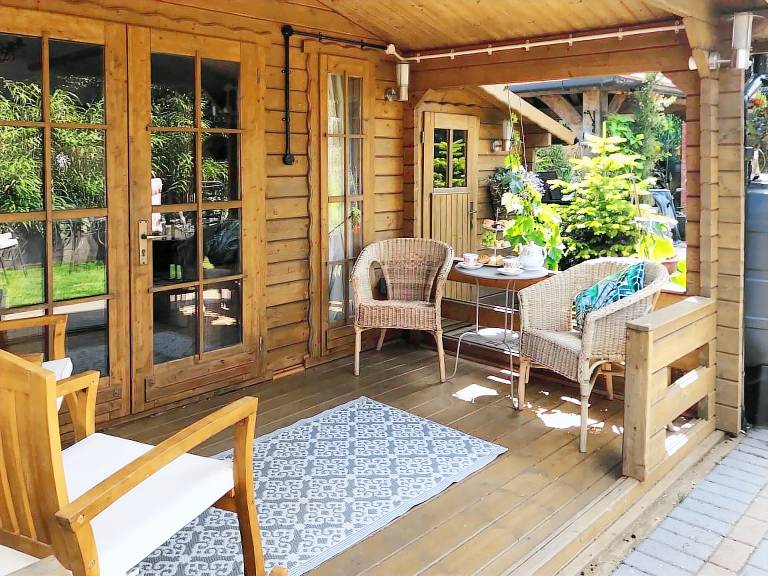 Cottage  Gillingham