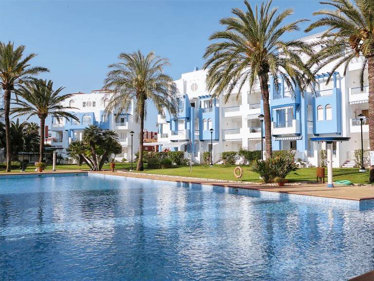 Studio with pool in Denia