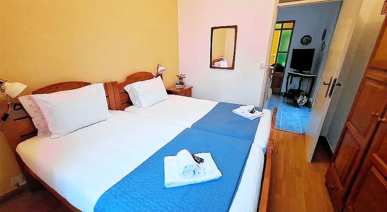 Holiday apartment with 2 rooms for 4 persons — photo 2