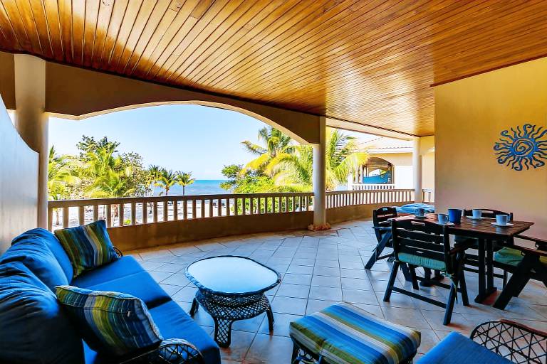 Villa Placencia