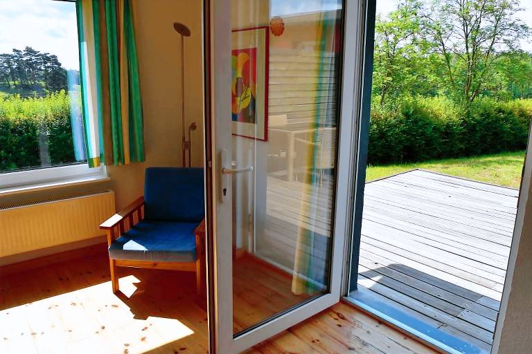 Vacation home with garden, pool & terrace | Pets allowed — photo 4