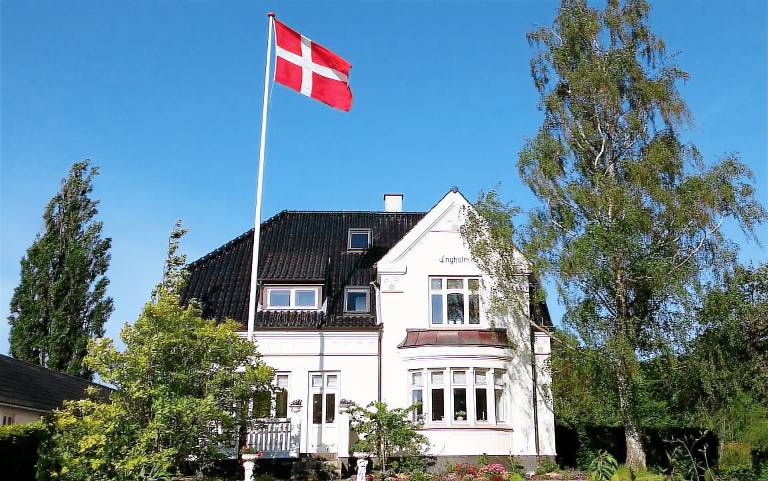 Bed & Breakfast  Odense C