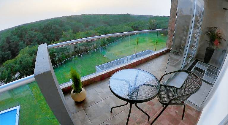 Holiday apartment with patio & private pool | Pet-friendly in Veracruz