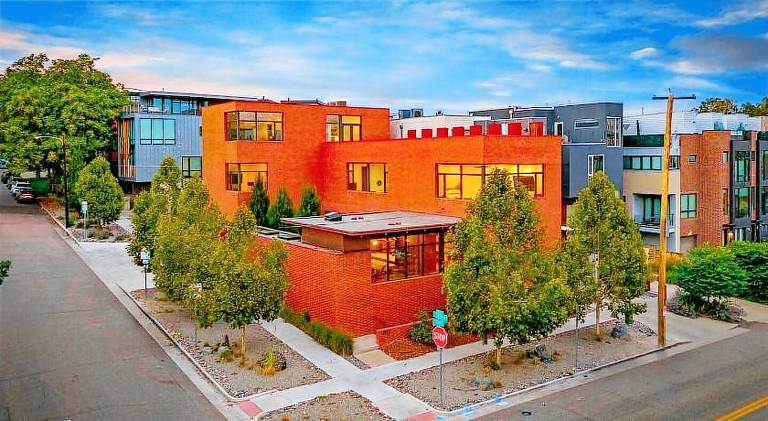 720 m&sup2; Ferienhaus