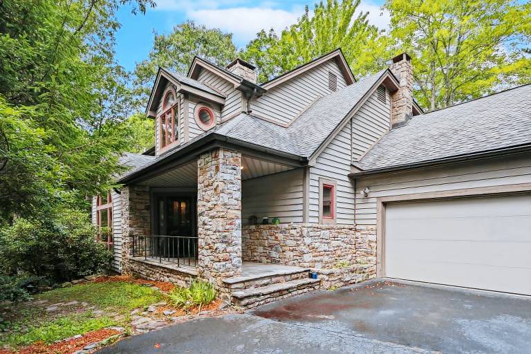 House  Boone