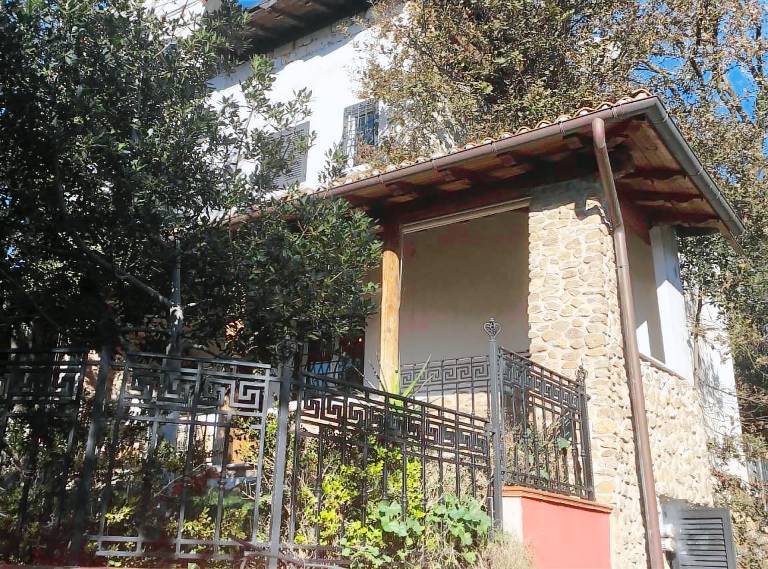 Spacious house with yard | Perfect for remote work | Pets allowed in Rome