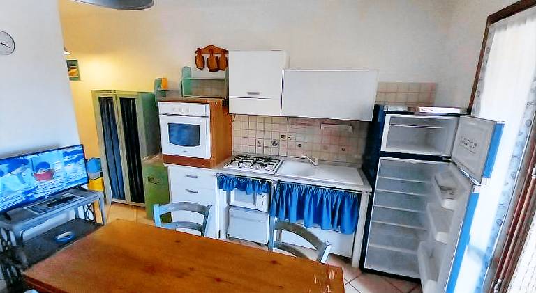 Holiday apartment with terrace — photo 3