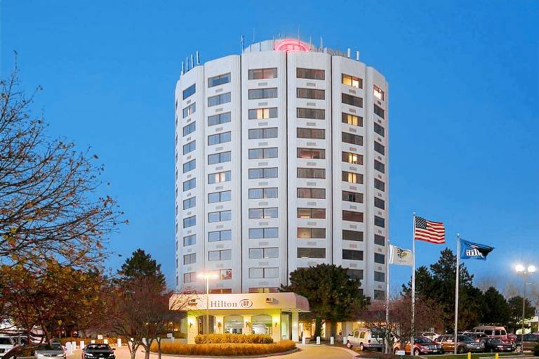 Hilton Chicago Oak Lawn