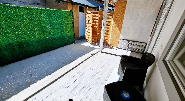 Holiday apartment with terrace — photo 5