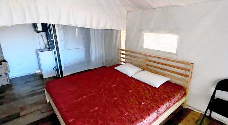 Tent with 1 room for 2 persons — photo 2