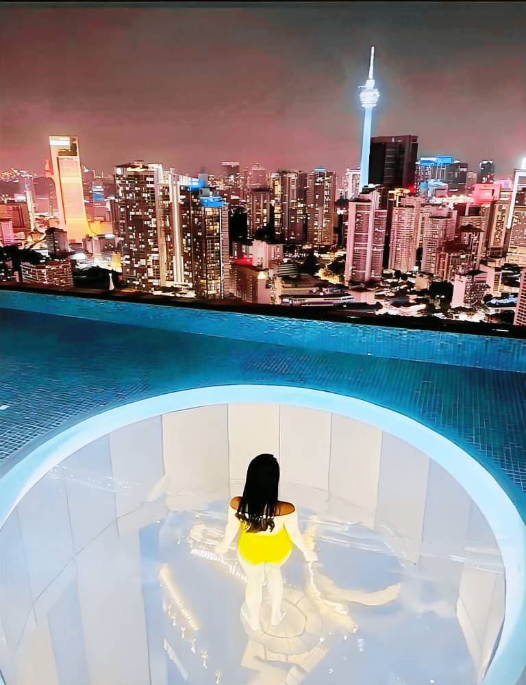 300 m² Apartment mit Hotelservice