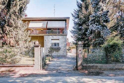 Appartamento Garbagnate Milanese