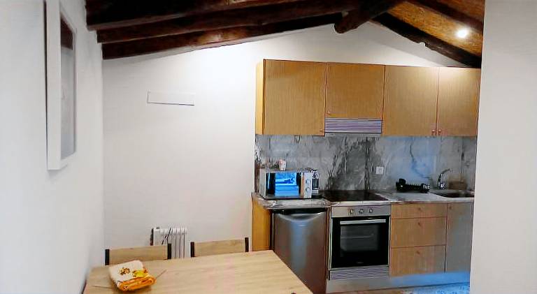 Chalet with terrace — photo 4