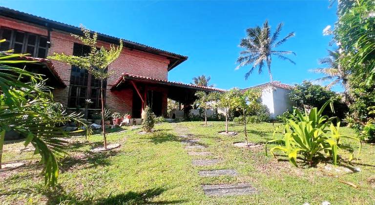 Big vacation home with pool | Pets are welcome in Aquiraz
