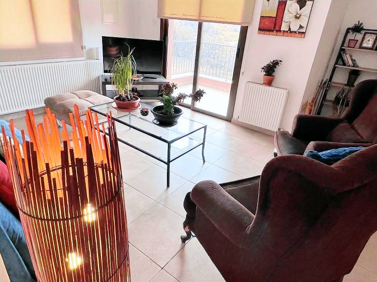 Villa with garden, BBQ & patio — photo 4
