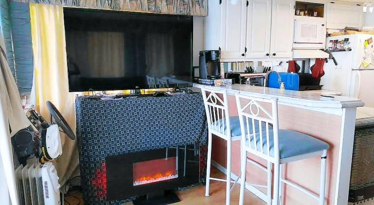 Comfortable Houseboat located in DC area with free parking — photo 4