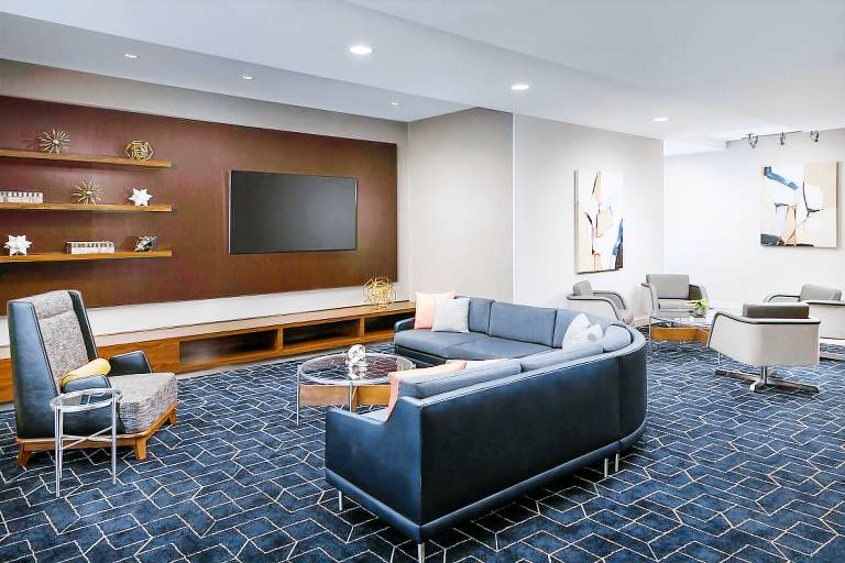 Courtyard by Marriott Los Angeles Woodland Hills — photo 5