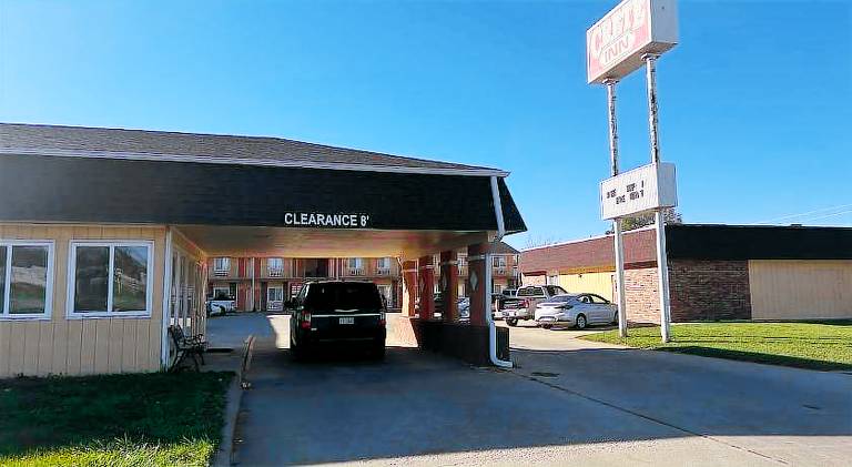 Crete Inn by Capital O Near Lincoln in Crete, NE
