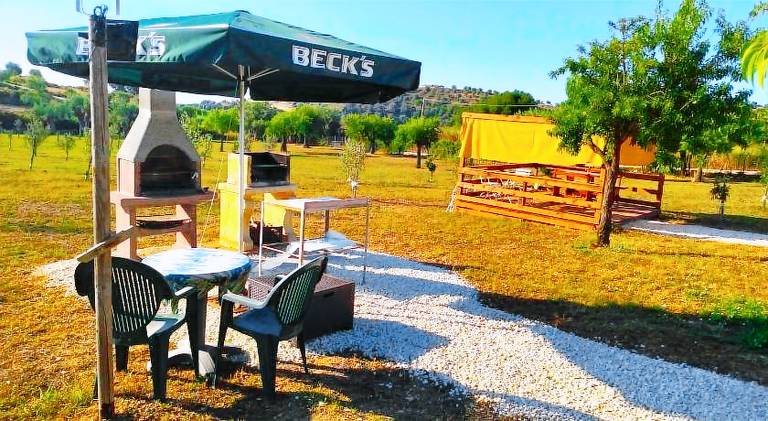 Feudo Mallav big wooden house b&b Noto — photo 4
