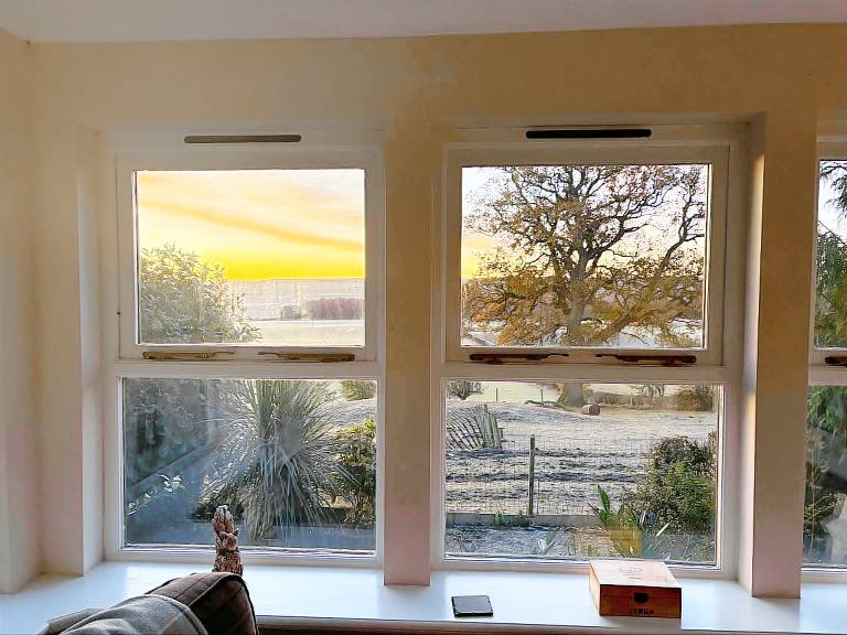 Children-friendly cottage with yard & jacuzzi | Pets allowed — photo 3