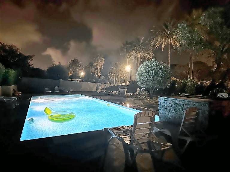 Villa with garden, pool & BBQ | Garden view — photo 2