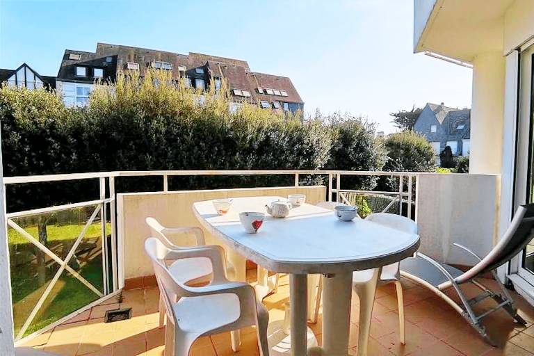 Rental apartment with garden in Carnac