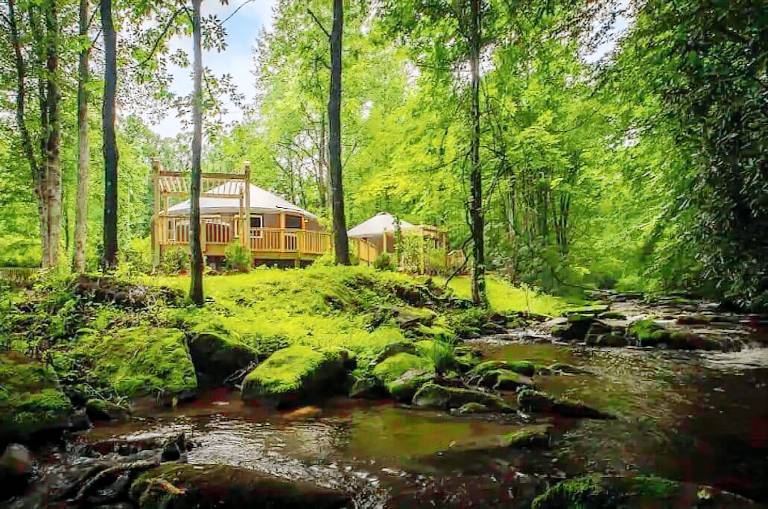 House Nantahala Lake