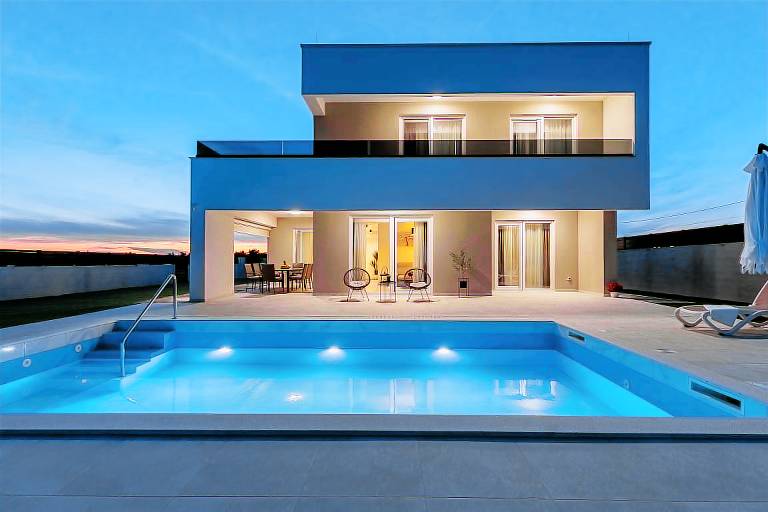 Villa  Nin