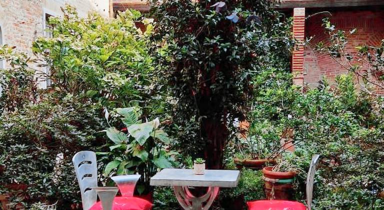 Rental apartment with 1 room for 2 persons in Ferrara