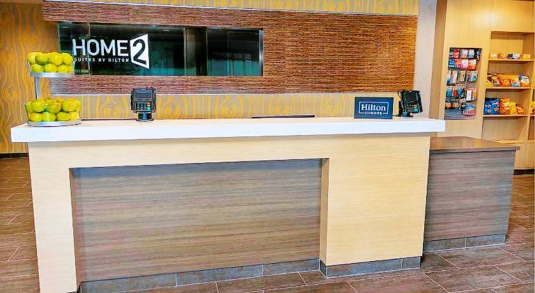 Home2 Suites by Hilton-Bakersfield — photo 5