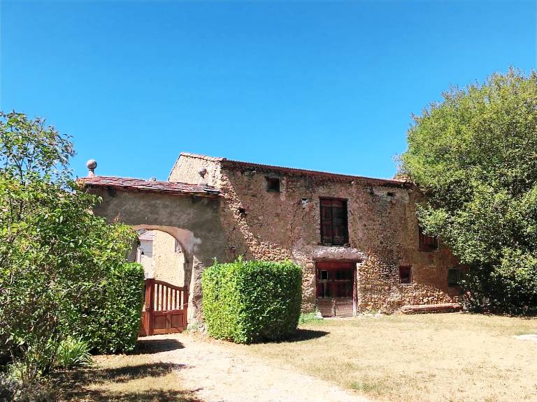 Castle with garden, pool & barbeque — photo 5