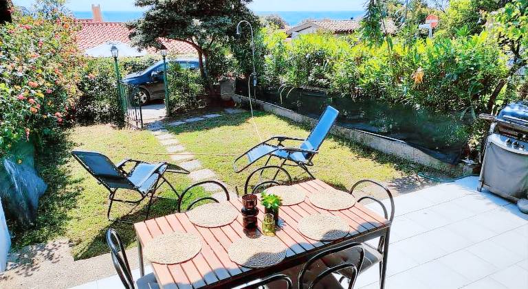 Pleasant vacation home | Next to the beach | Pets are welcome in Muravera