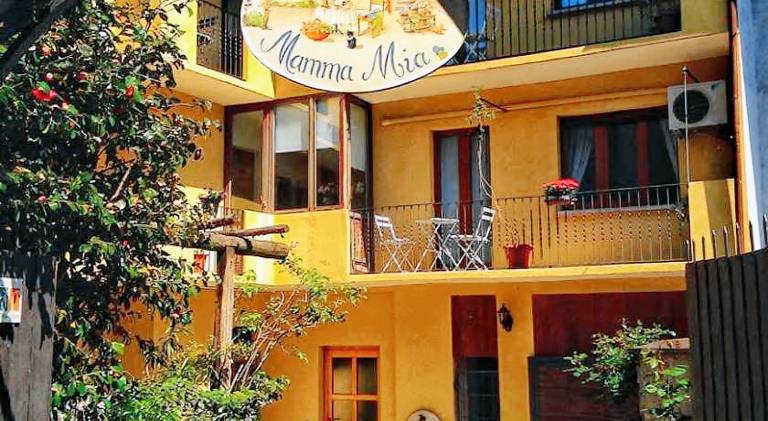 Holiday apartment with 2 rooms for 4 persons in Arona