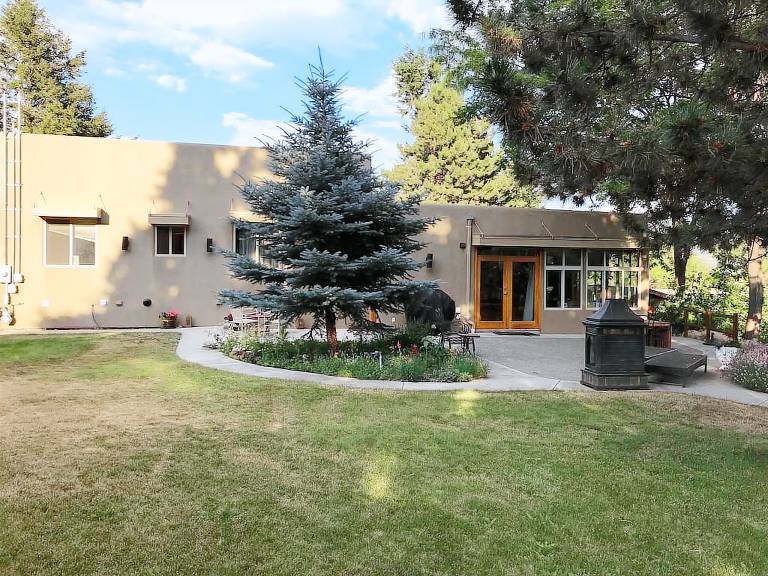 Apartment Summerland
