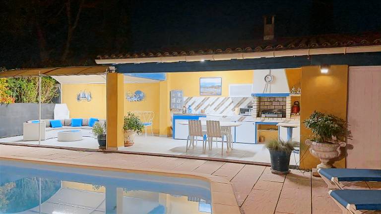 Children-friendly vacation home with terrace, pool & garden | Pets allowed — photo 2
