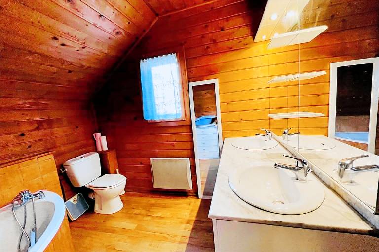 Beautiful chalet near the center of Briançon — photo 5
