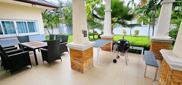 Villa with garden, terrace & private pool | Good for workation — photo 4