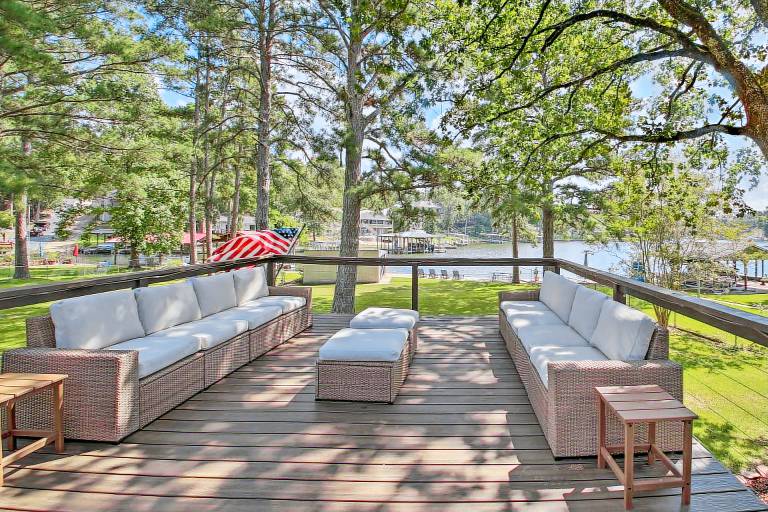 Deck Fire Pit Waterfront Lake Hamilton Home