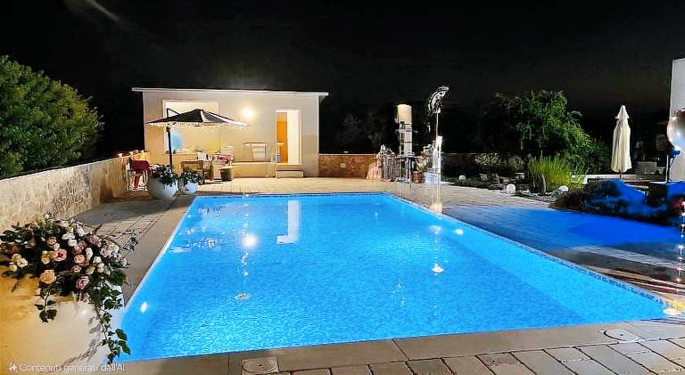 Villa with private pool, BBQ & garden | Suitable for remote work — photo 3