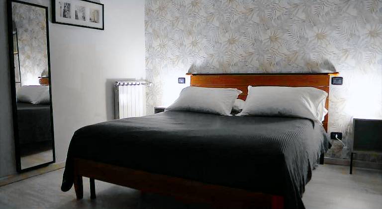 Holiday apartment with 4 rooms for 13 persons in Vittoria