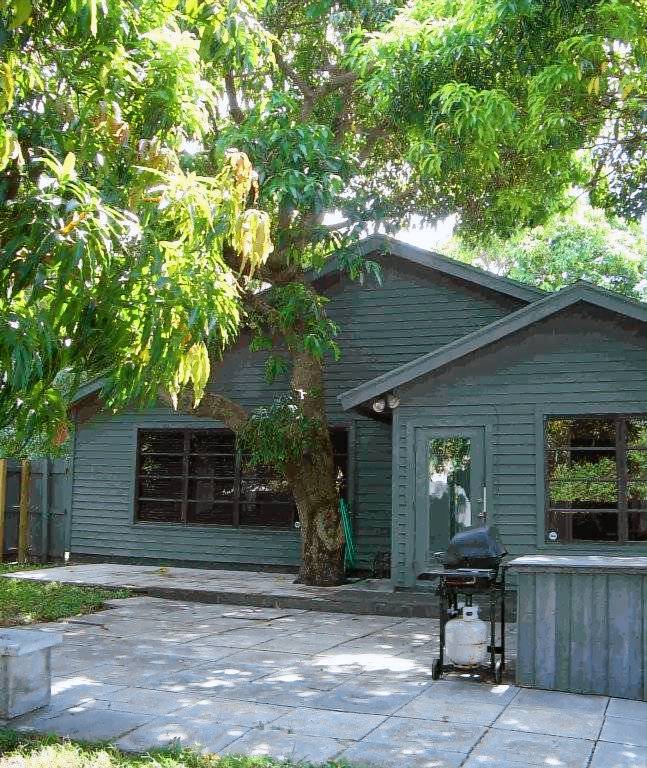 Wonderful house with grill, patio & garden | Garden view | Dogs allowed — photo 2