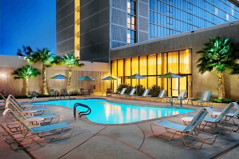 Hilton Sacramento Arden West — photo 2